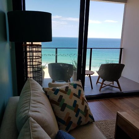 Arena Luxury Beachfront Apartment Newcastle Esterno foto