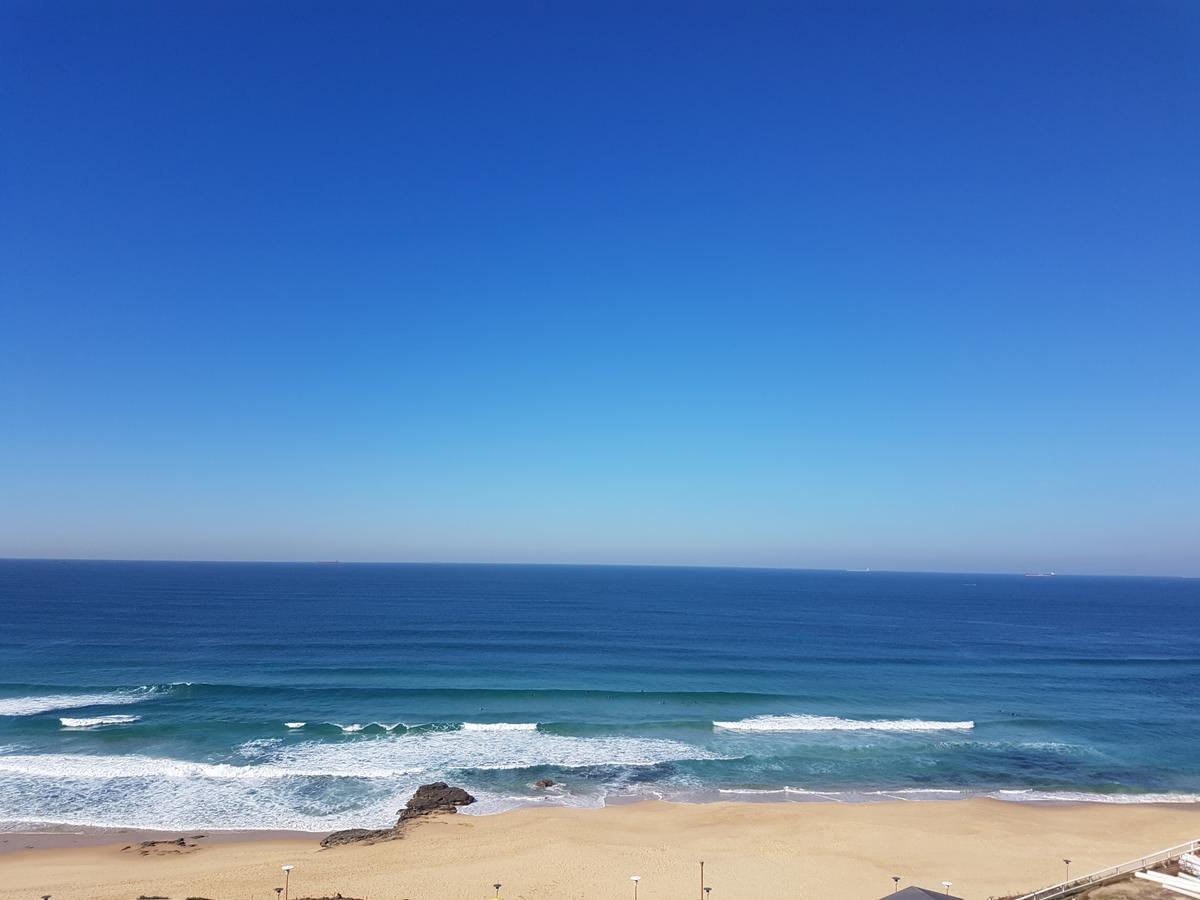 Arena Luxury Beachfront Apartment Newcastle Esterno foto