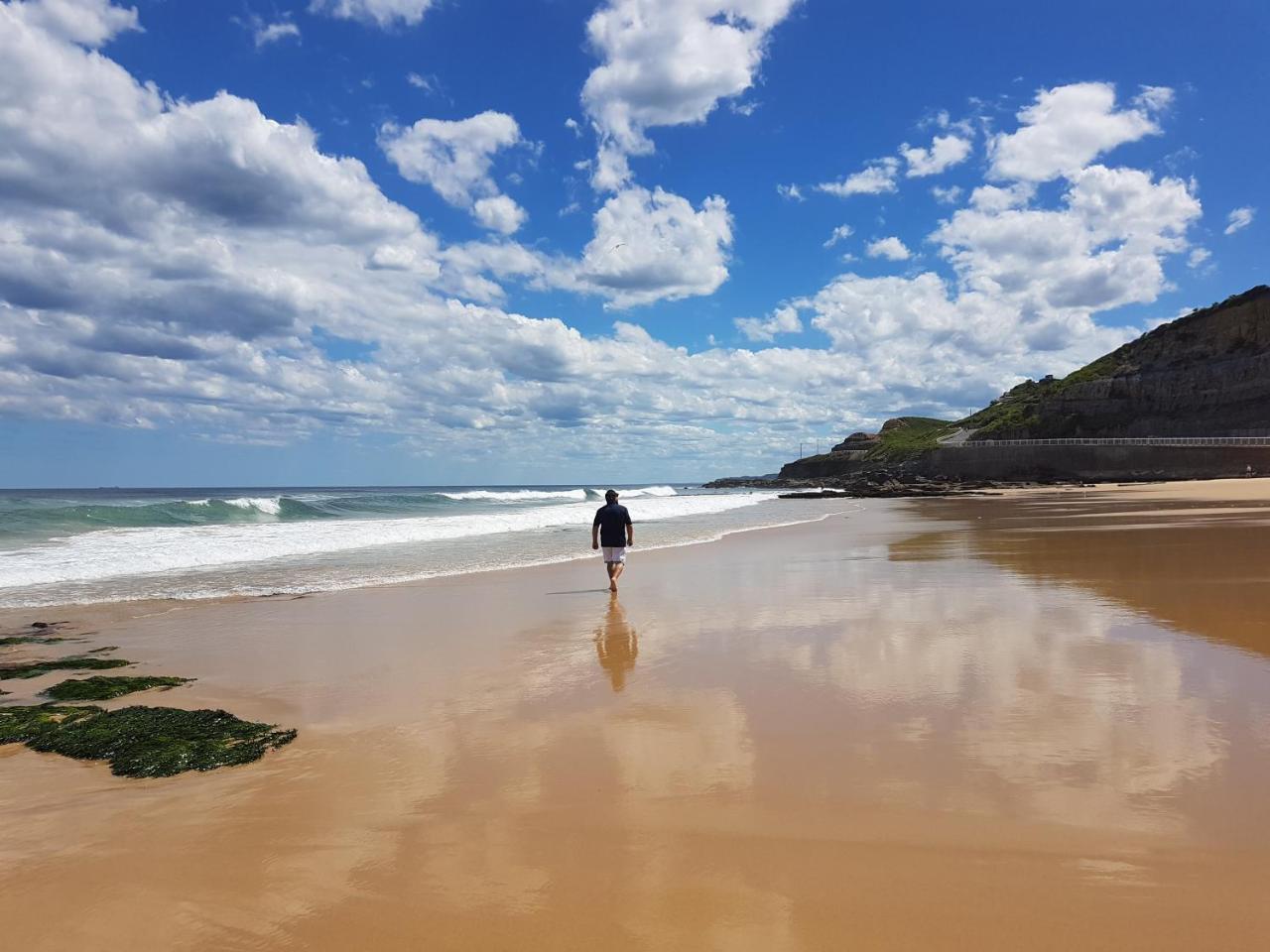 Arena Luxury Beachfront Apartment Newcastle Esterno foto